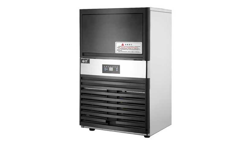 Máquina de Gelo Comercial - Híbrida com duplo sistema de alimentação - Produção de 55Kg / 24 horas - Marca Canadian - 220V